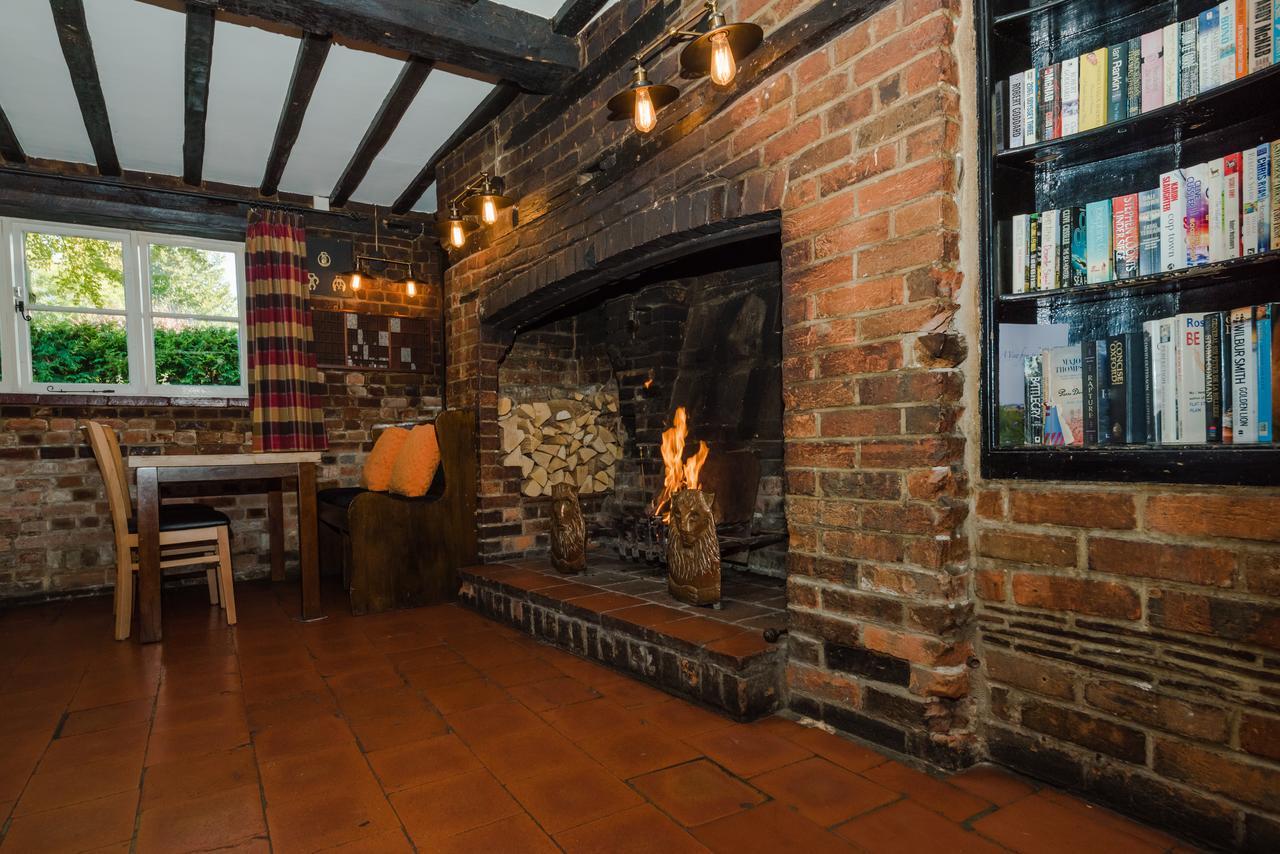 迪德科特The Red Lion Pub & Kitchen住宿加早餐旅馆 外观 照片